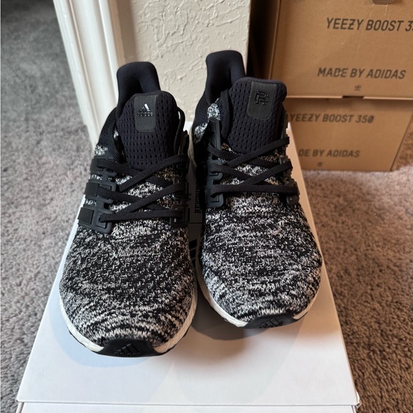 Adidas Ultra boost 1.0 Oreo reigning champ consortium sz 8 - Picture 2 of 8
